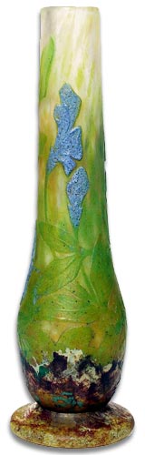 antique marks and buying antiques on internet auctions - a daum glass vase