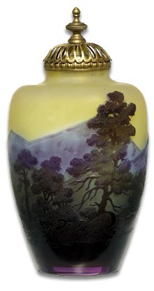 Emile Galle -  french art nouveau glass artist and his superb cameo glass from  antique-marks.com