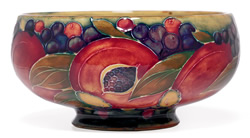 Moorcroft Pomegranate 
	Design Bowl