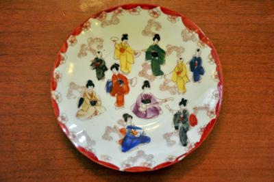 The Chinese saucer decoration