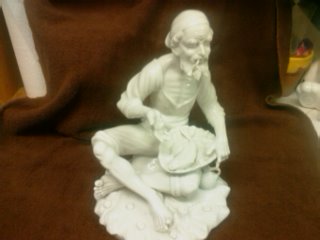 Truly awesome piece of porcelain